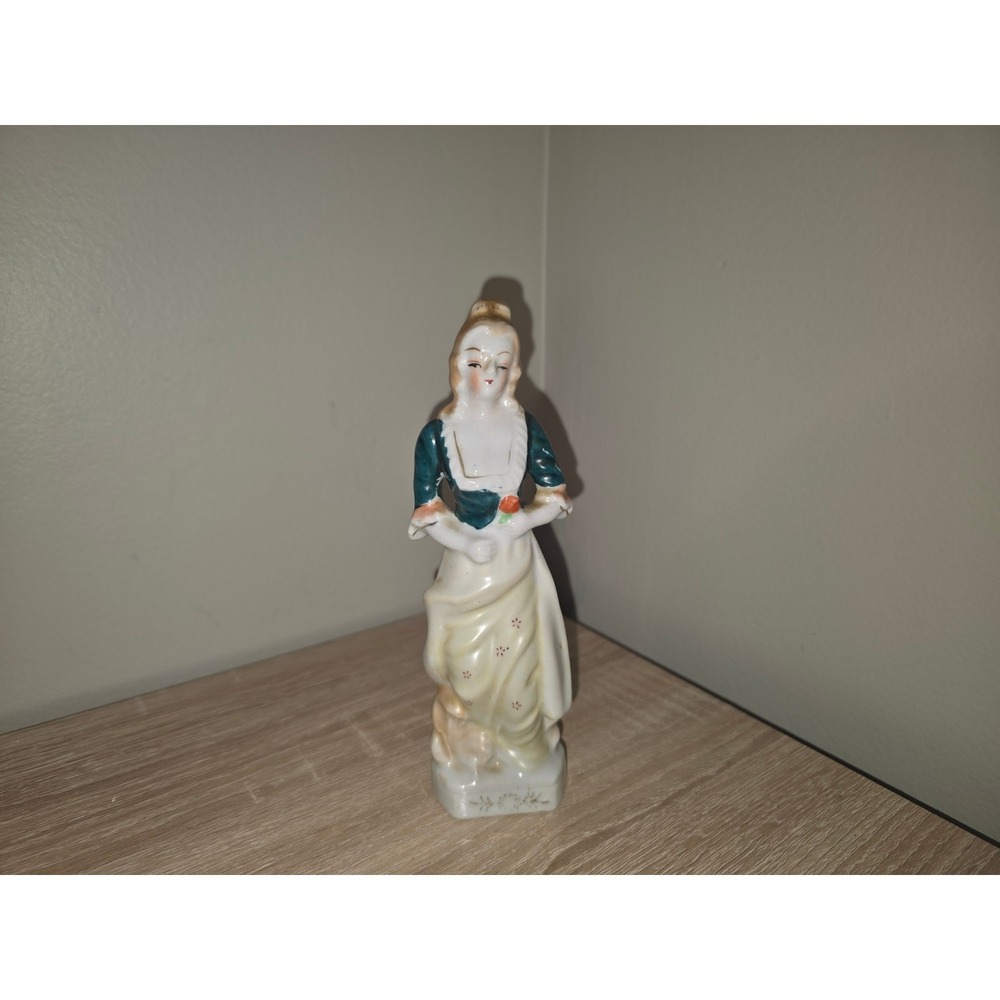 Vintage Made in Occupied Japan Porcelain Colonial Woman Figurine Teal & Cream
